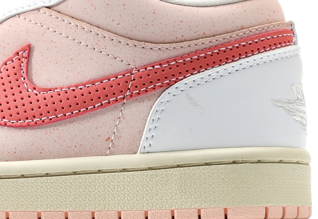 Air Jordan 1 Low "Strawberry Milkshake"