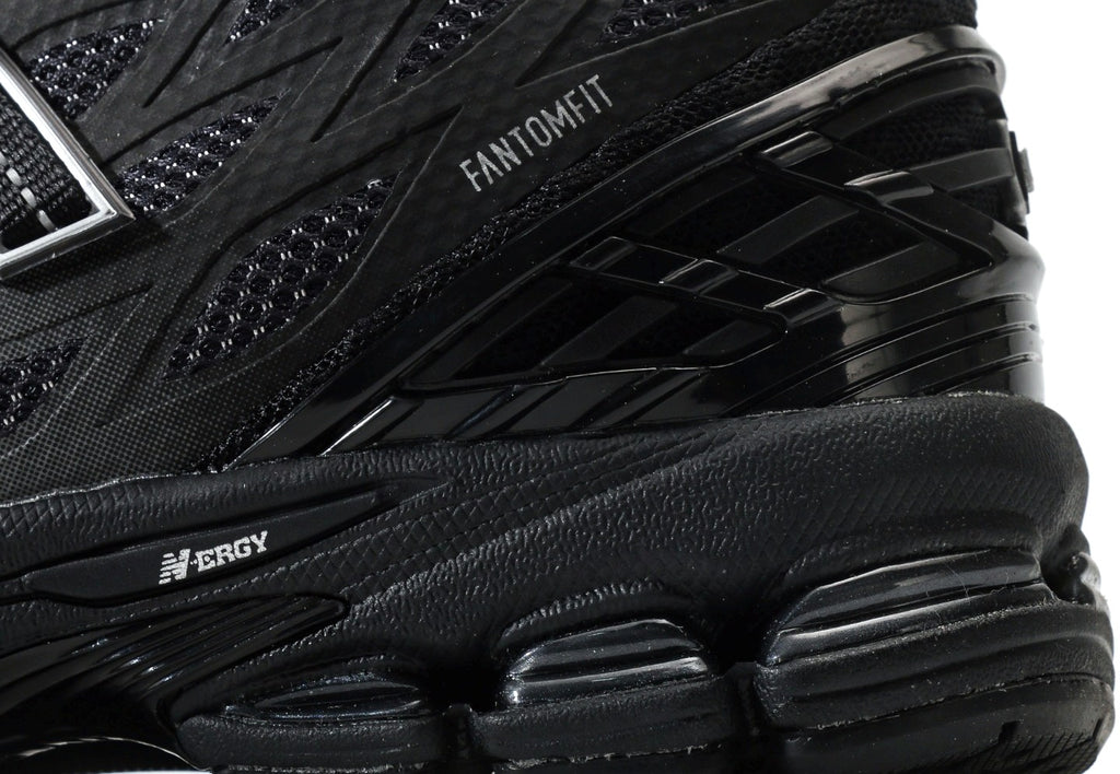 New Balance 1906W "Black Cement"