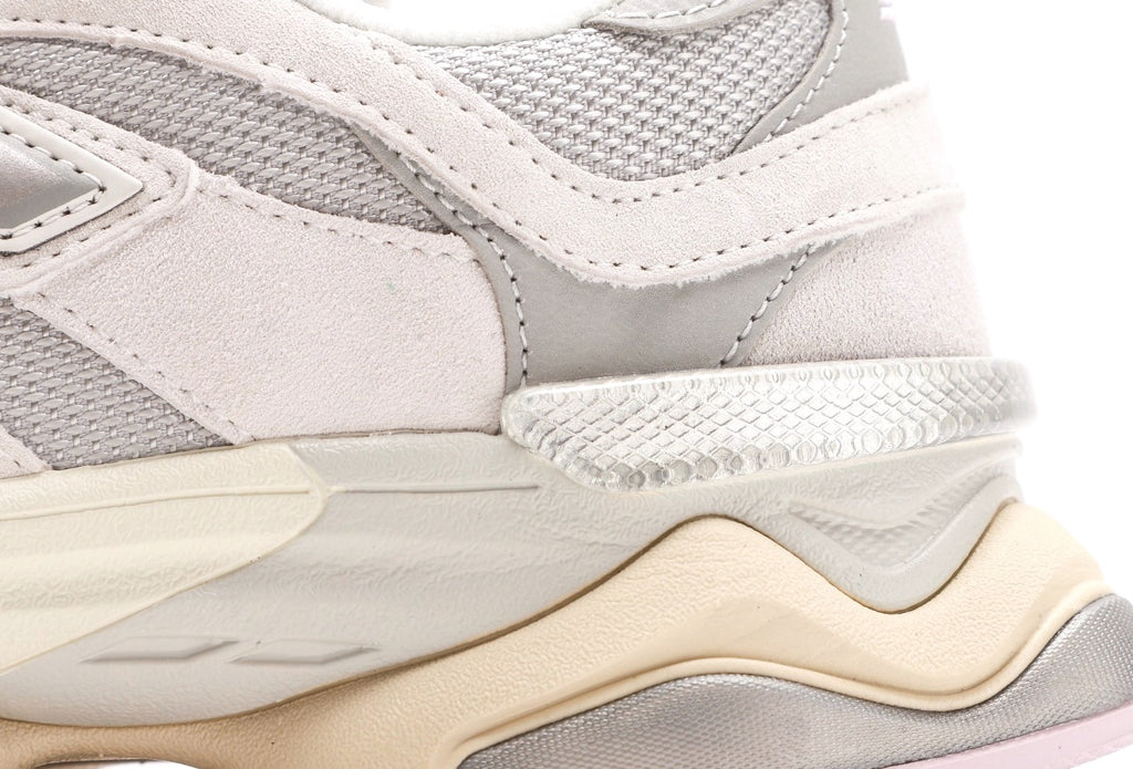 New Balance 9060 "Grey Lilac"