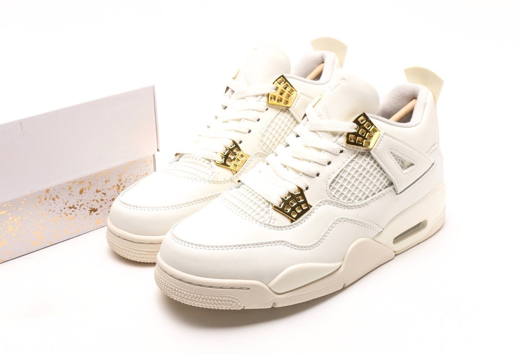 Air Jordan 4 Retro "Metallic Gold"