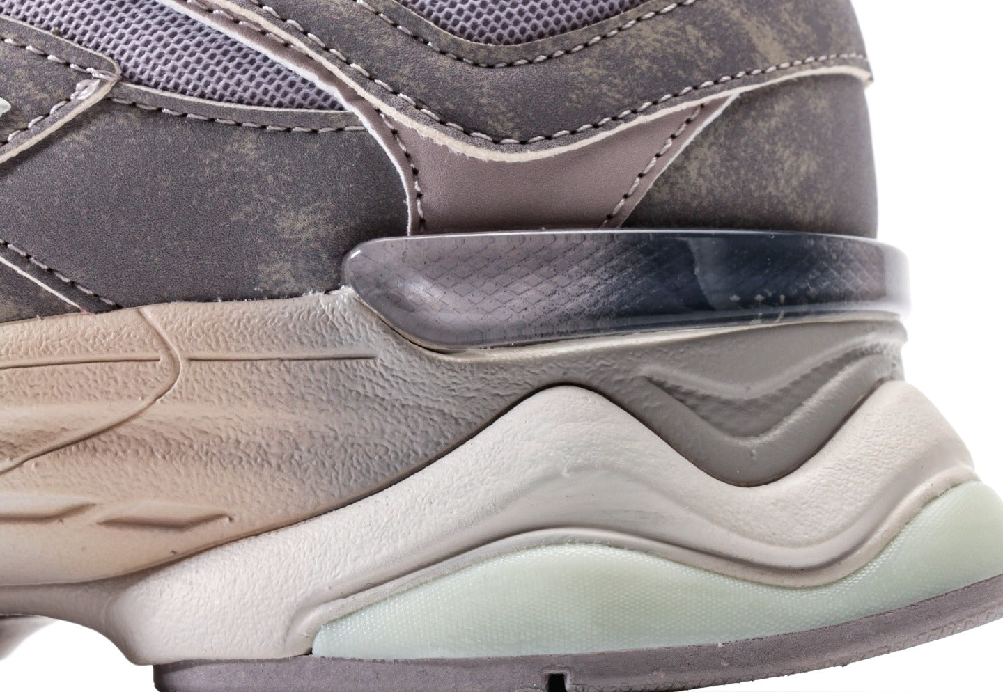 New Balance 9060 "Grey / White"