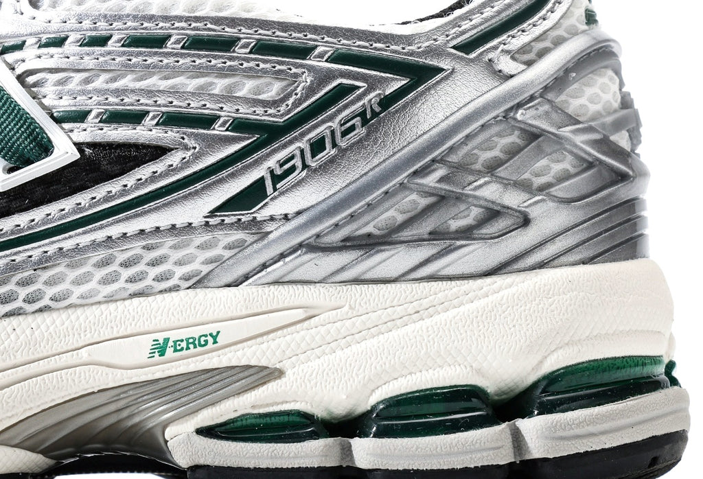 New Balance 1906R "Silver/Cream/Green"