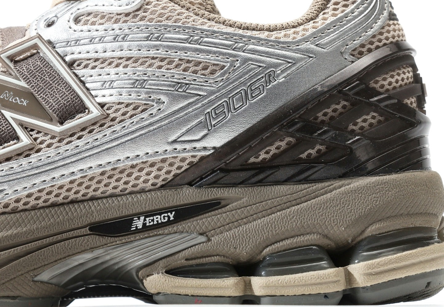 New Balance 1906R "Silver Tan"