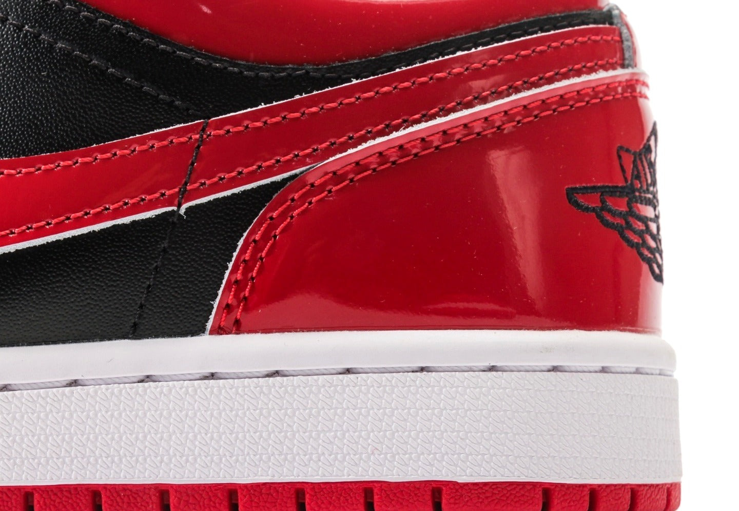 Air Jordan 1 Low SE Patent Varsity Red