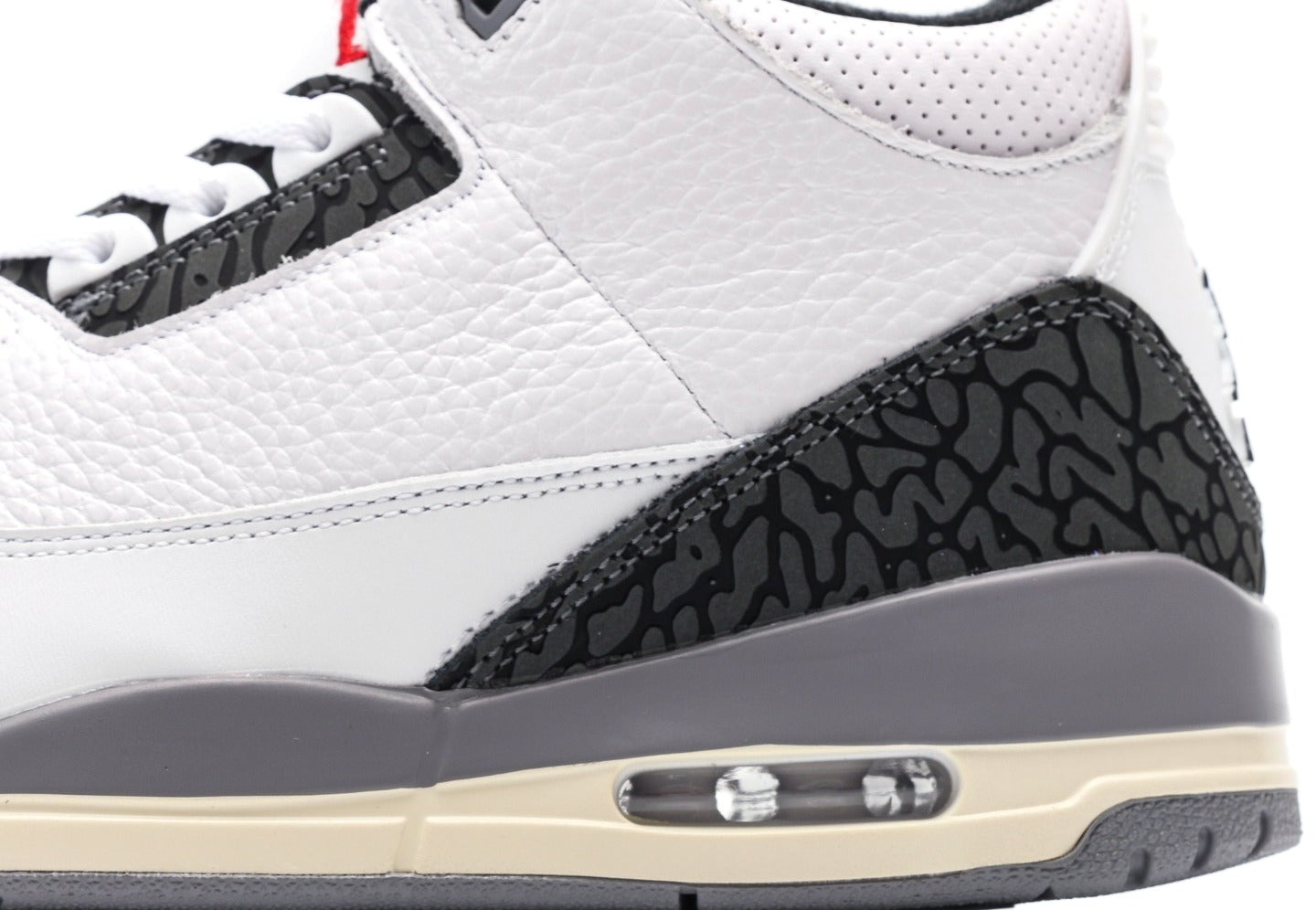 Air Jordan 3 Retro "Cement Grey"