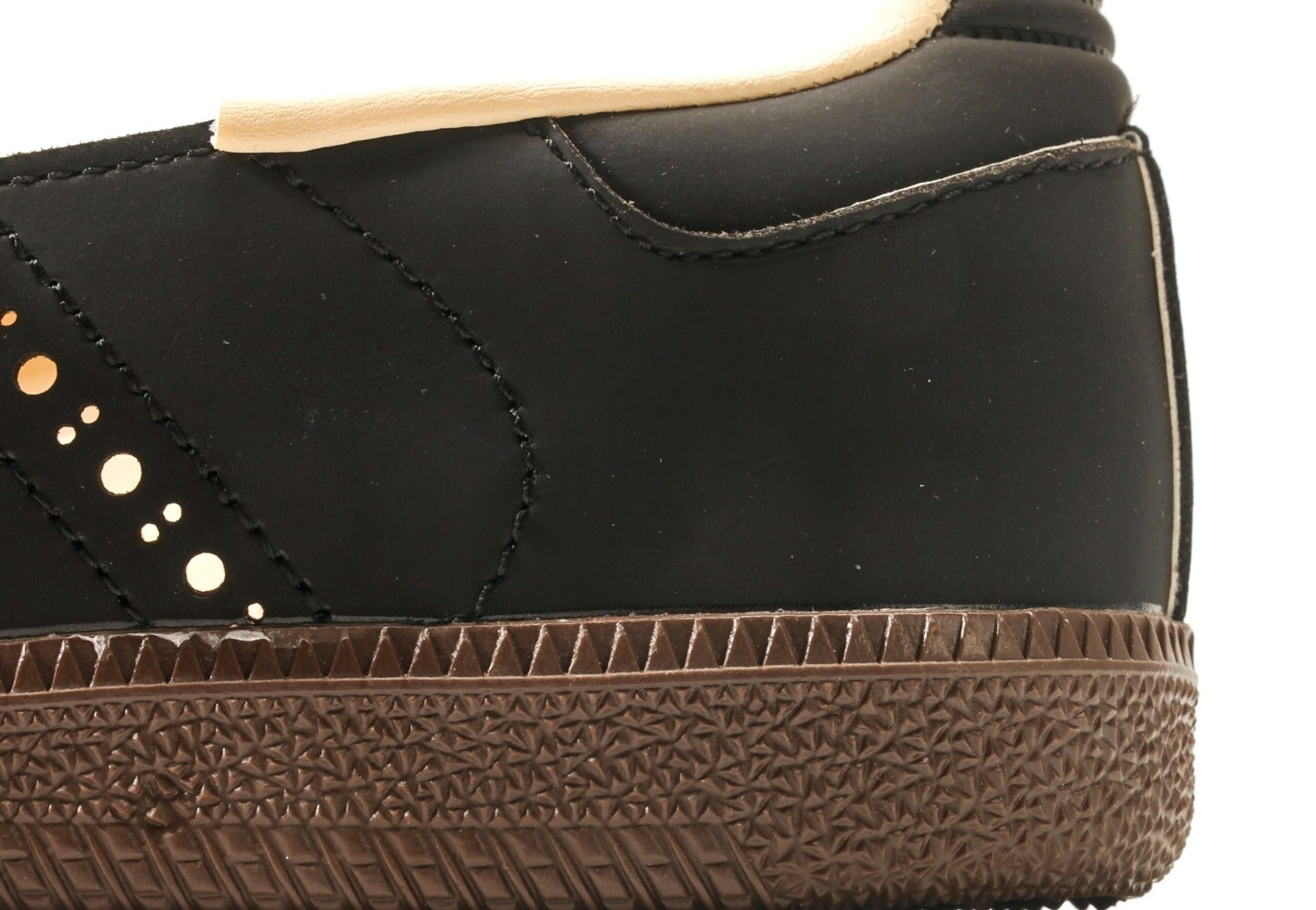 Samba Jane Core Black Crystal Sand