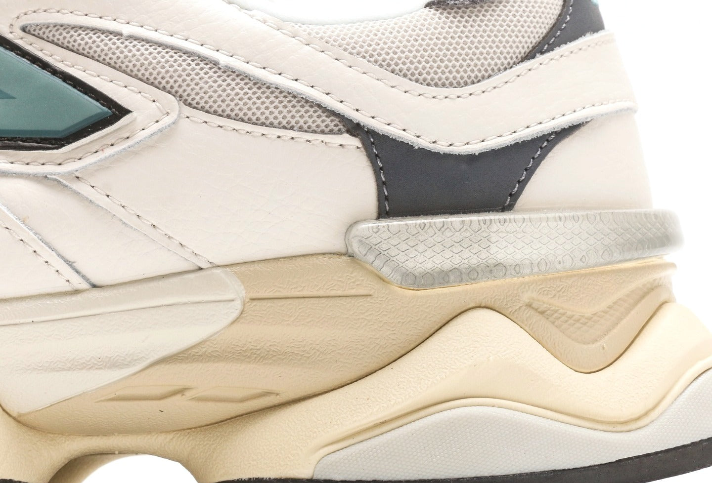 New Balance 9060 "New Spruce"