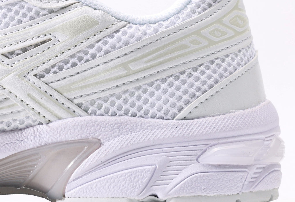 Gel-1130 White Polar Shade