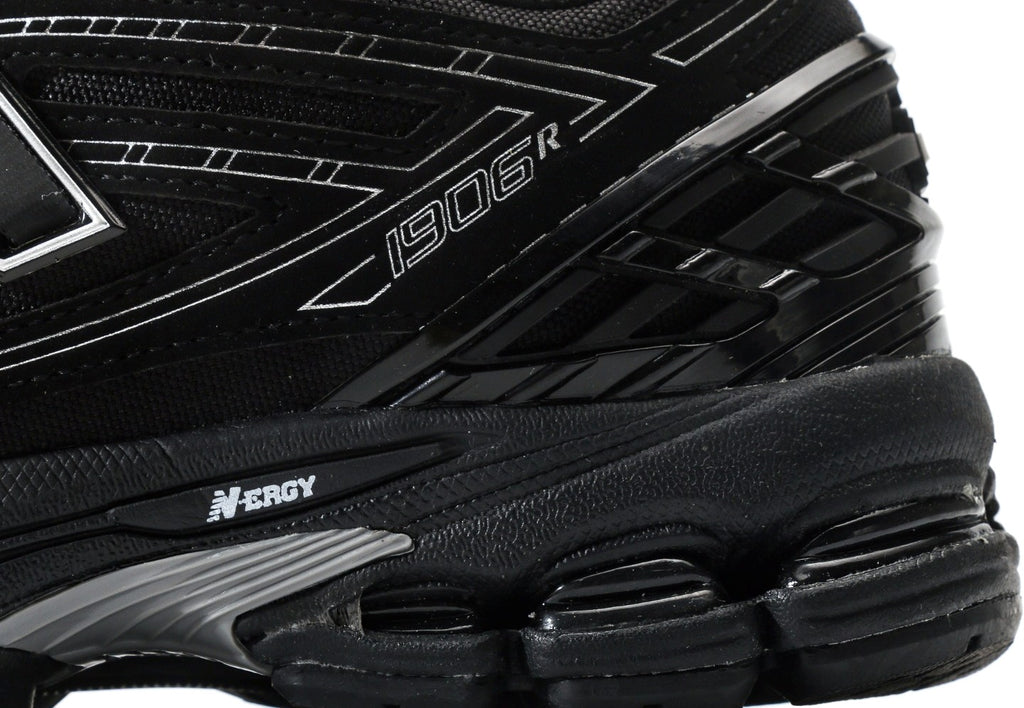 New Balance 1906R Triple Black