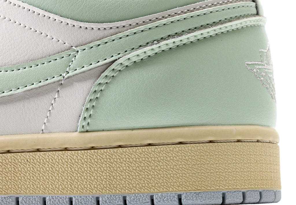 Air Jordan 1 Low Sail Aura