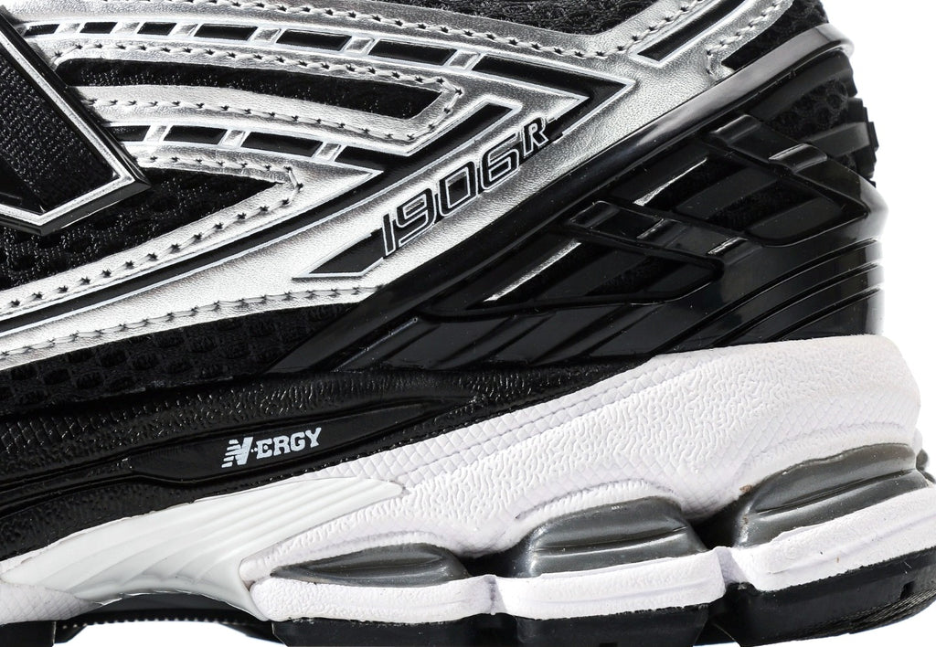 New Balance 1906R Black Grey