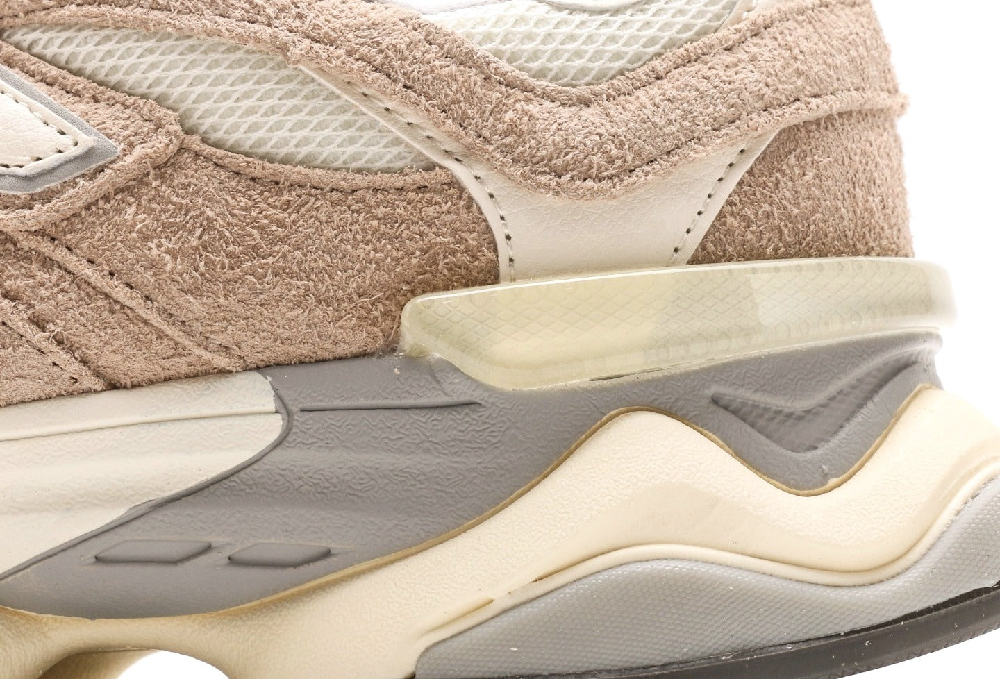 New Balance 9060 "Driftwood"