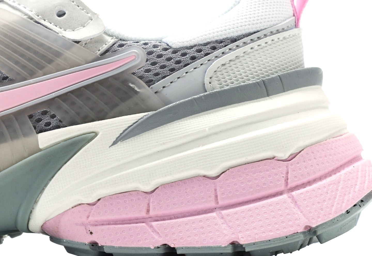 V2K Run "Pink Foam"