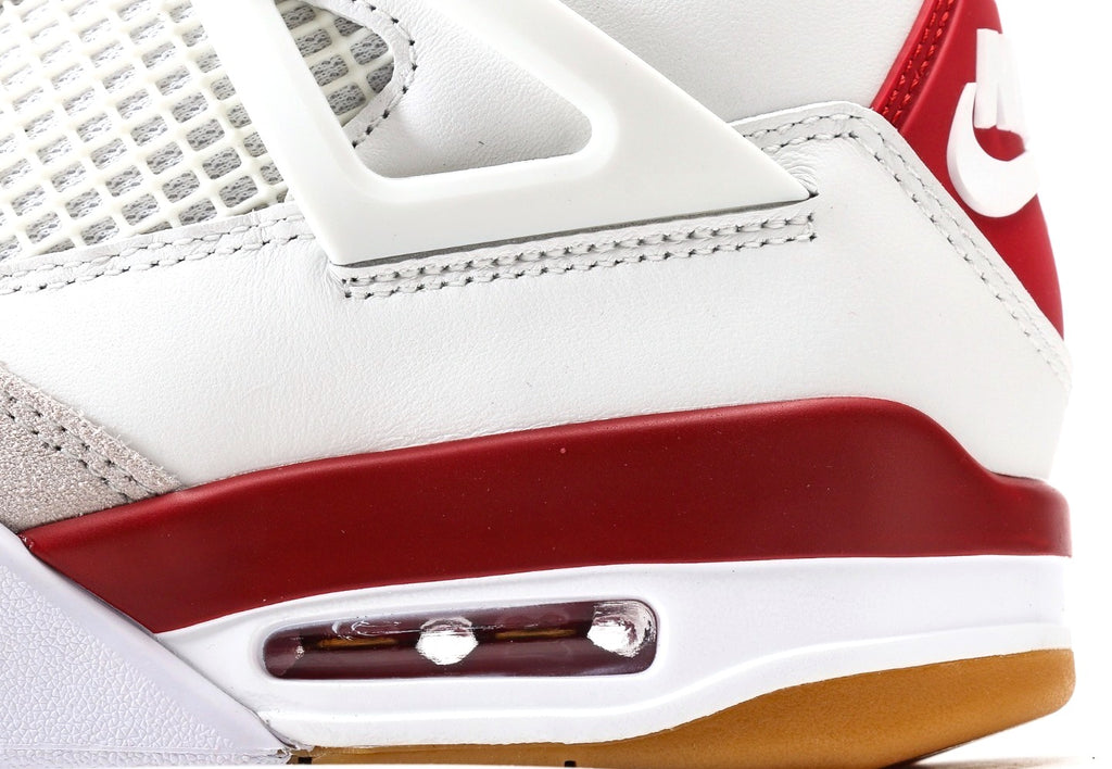 Air Jordan 4 SB "Varsity Red"