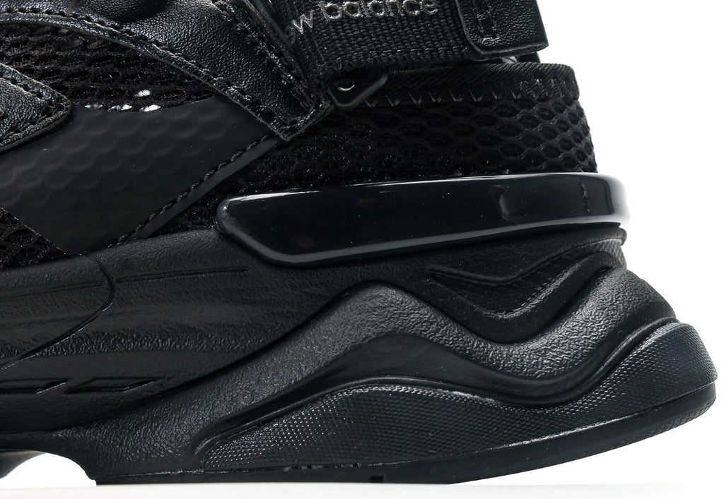New Balance 9060 "Summer Black"