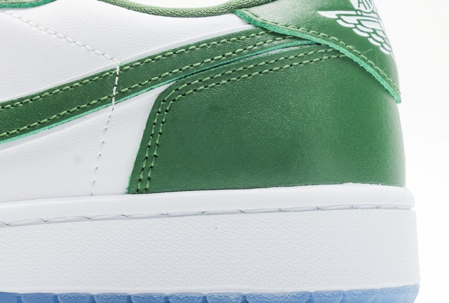 Air Jordan 1 Low G "Forest Green"