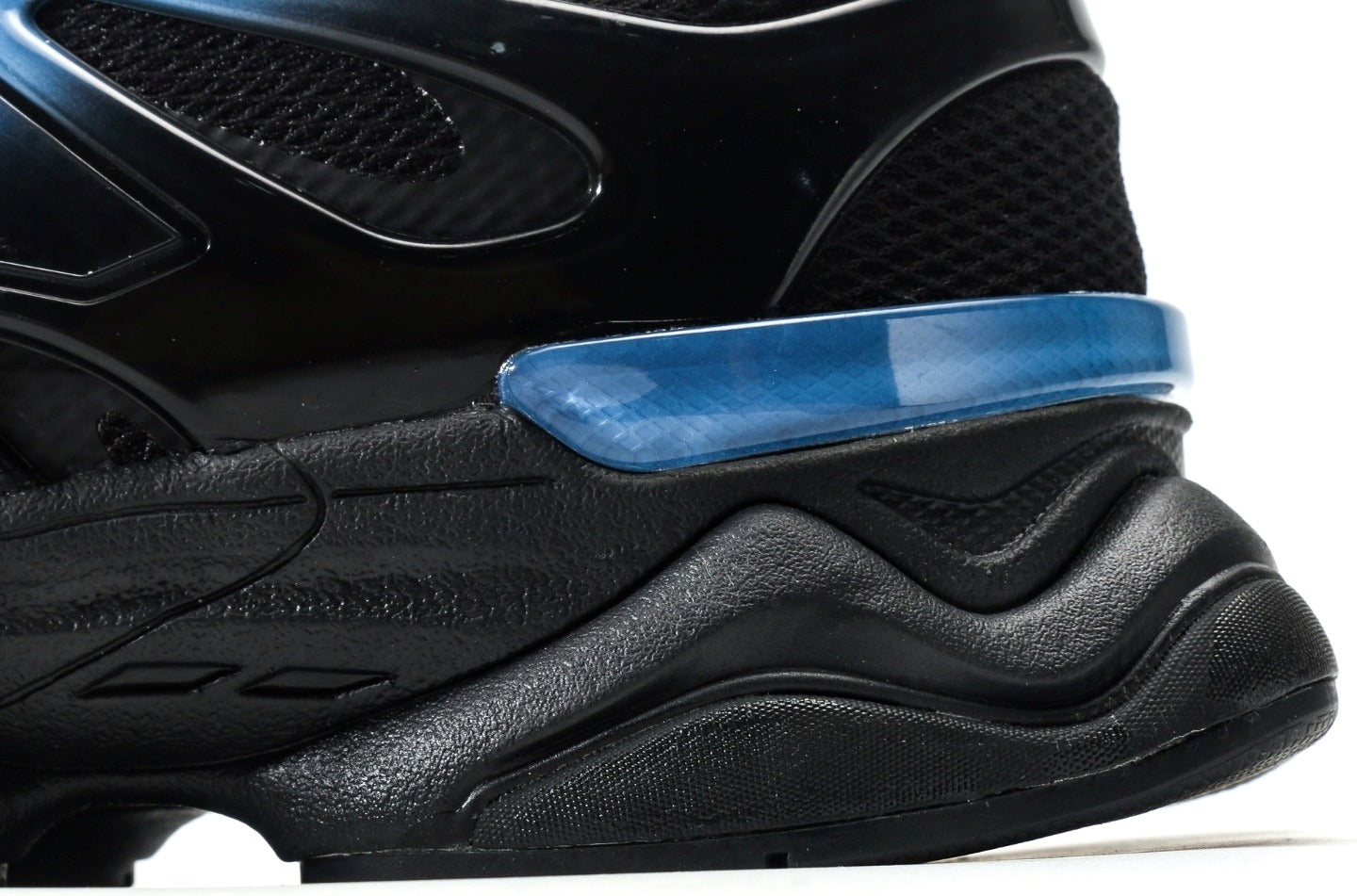 New Balance 9060 Navy Black Gradient