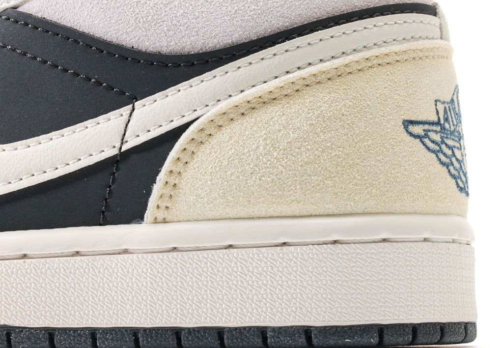 Air Jordan 1 Low Black Pastels