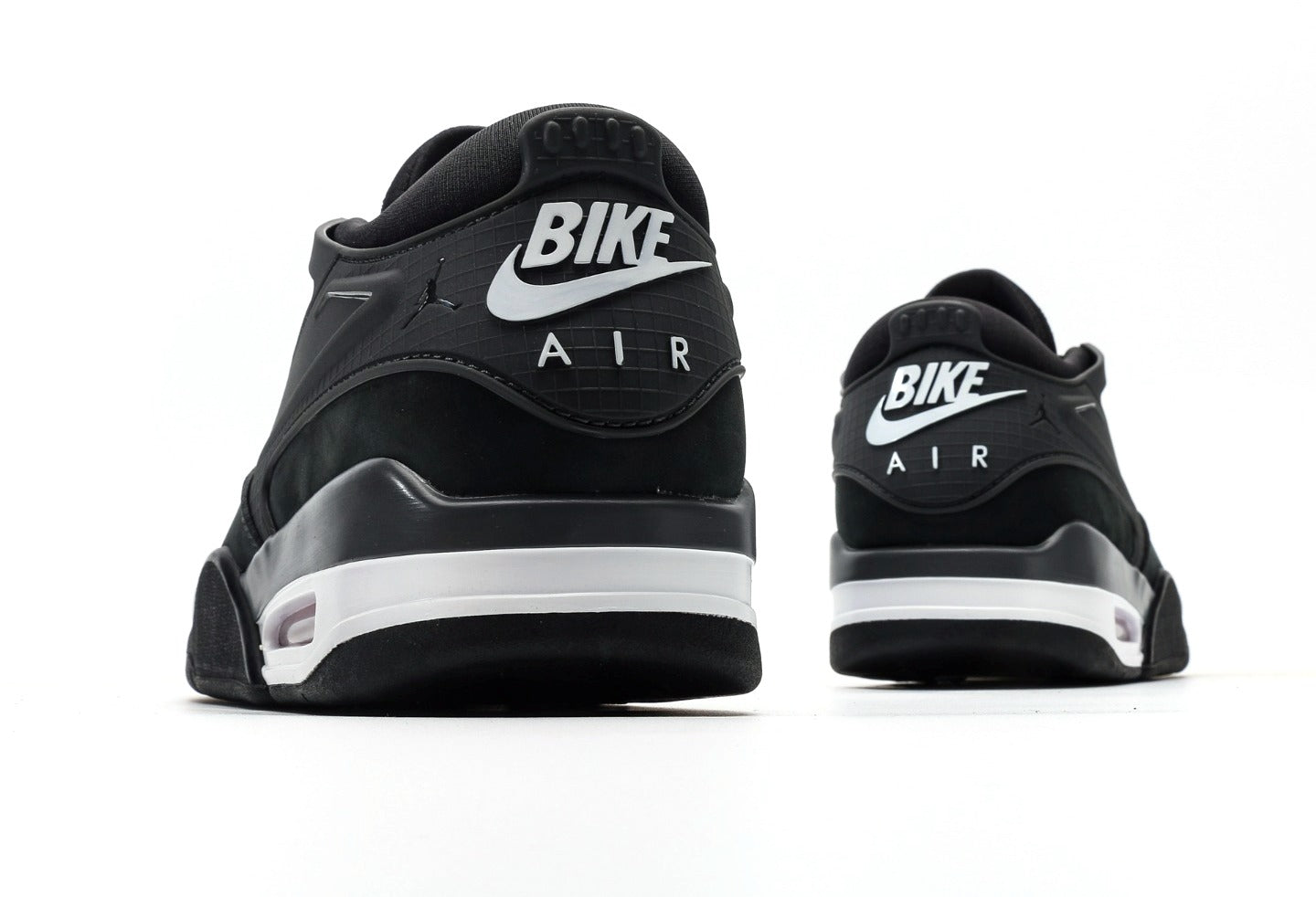 Nigel Sylvester x Air Jordan 4 RM Driveway Grey