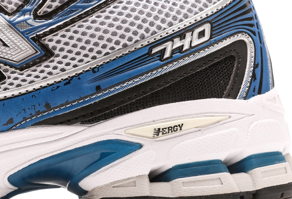 New Balance 740 "Silver Blue"