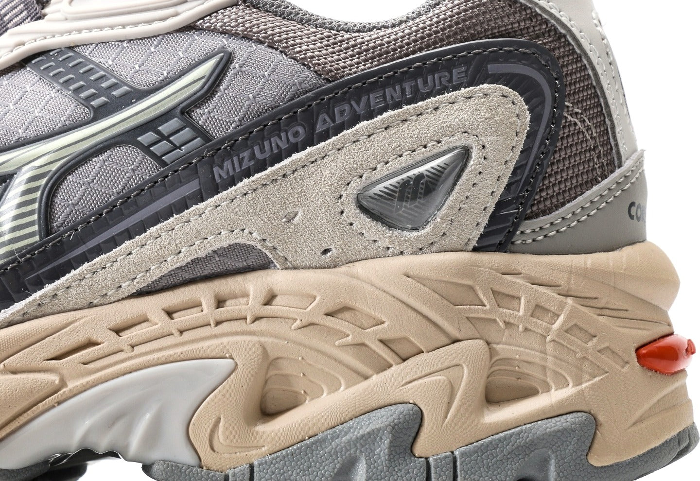 Mizuno Adventure Twe "Light Grey Orange"