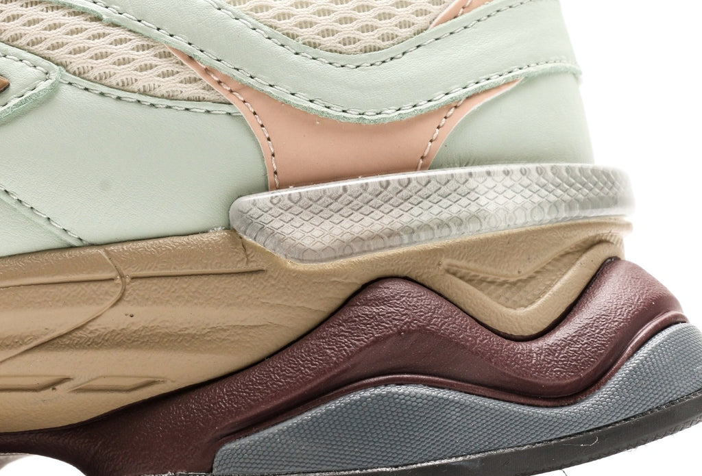New Balance 9060 Clay Ash