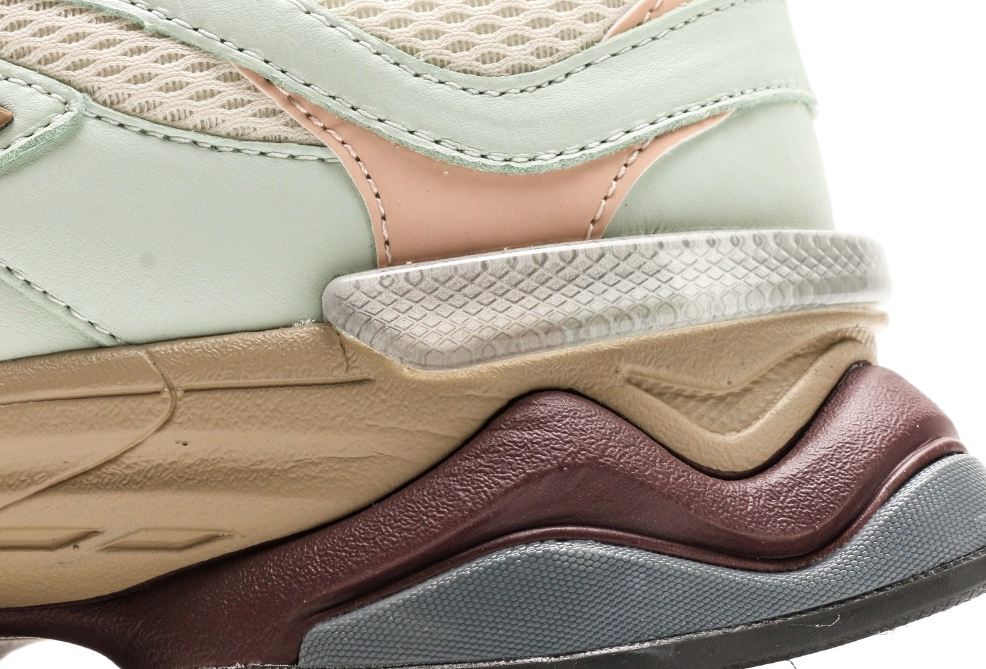 New Balance 9060 Clay Ash