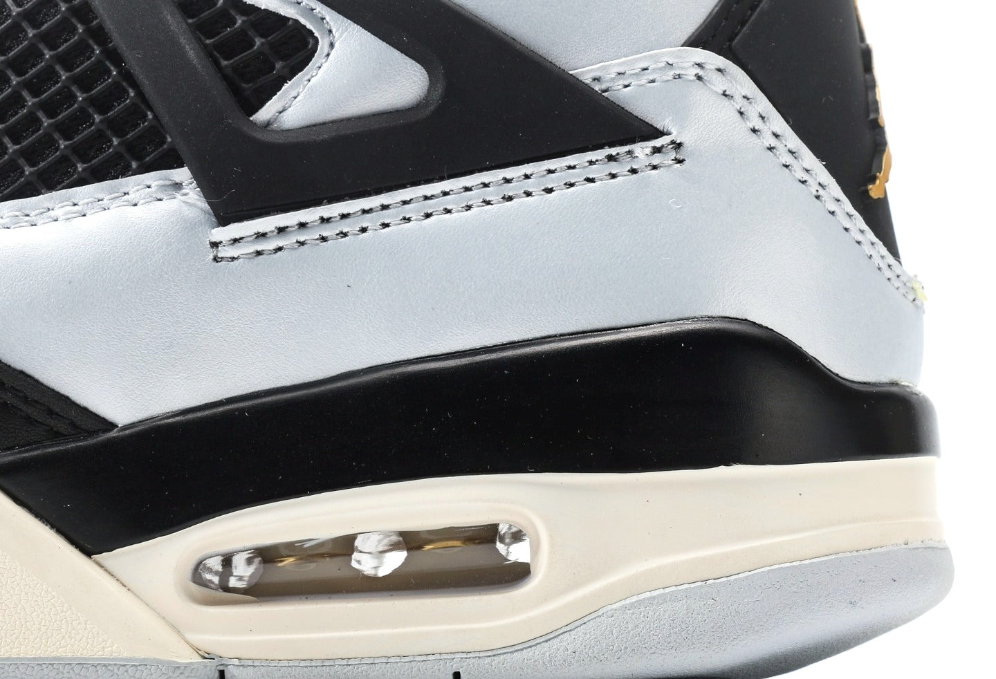 Air Jordan 4 GS "Pure Platinum"