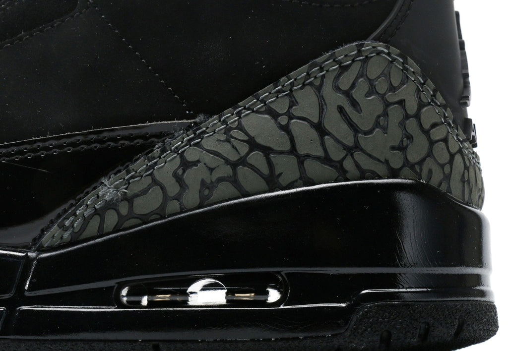 Air Jordan 3 Retro "Black Cat"