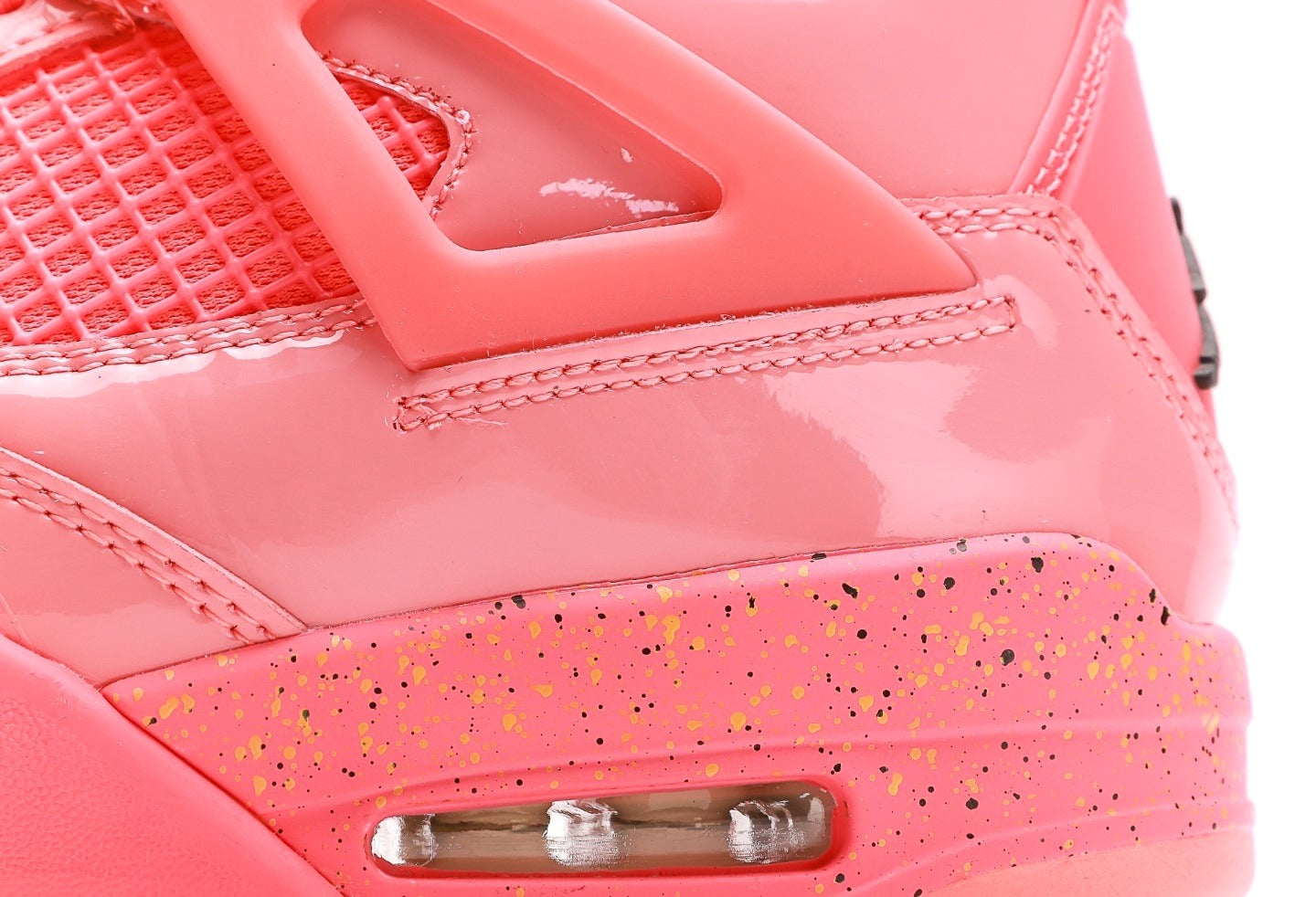 Air Jordan 4 Retro Hot Punch