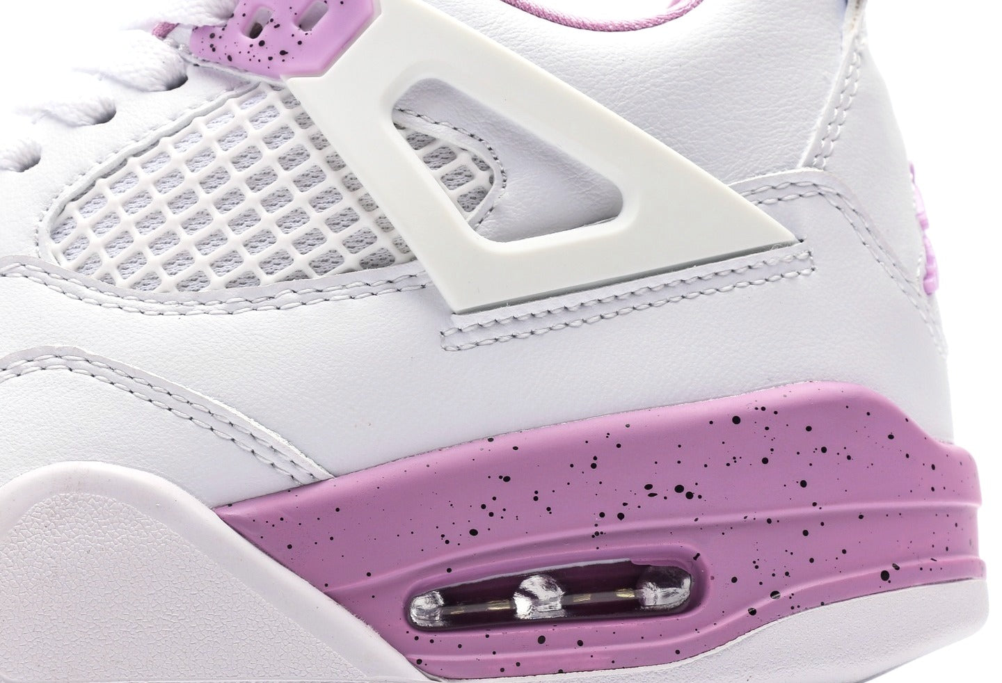 Air Jordan 4 Retro Pink Oreo