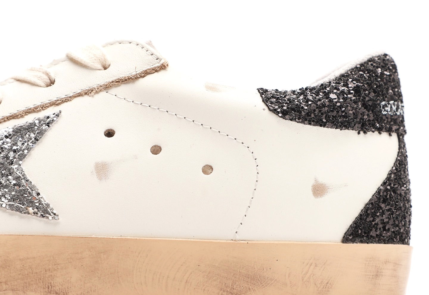 Golden Goose Super-Star