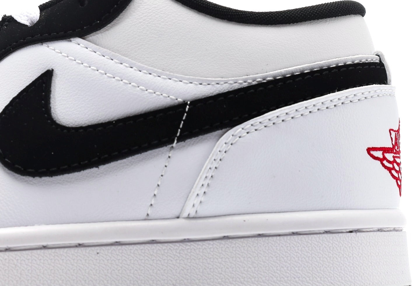 Air Jordan 1 Low Panda Toe