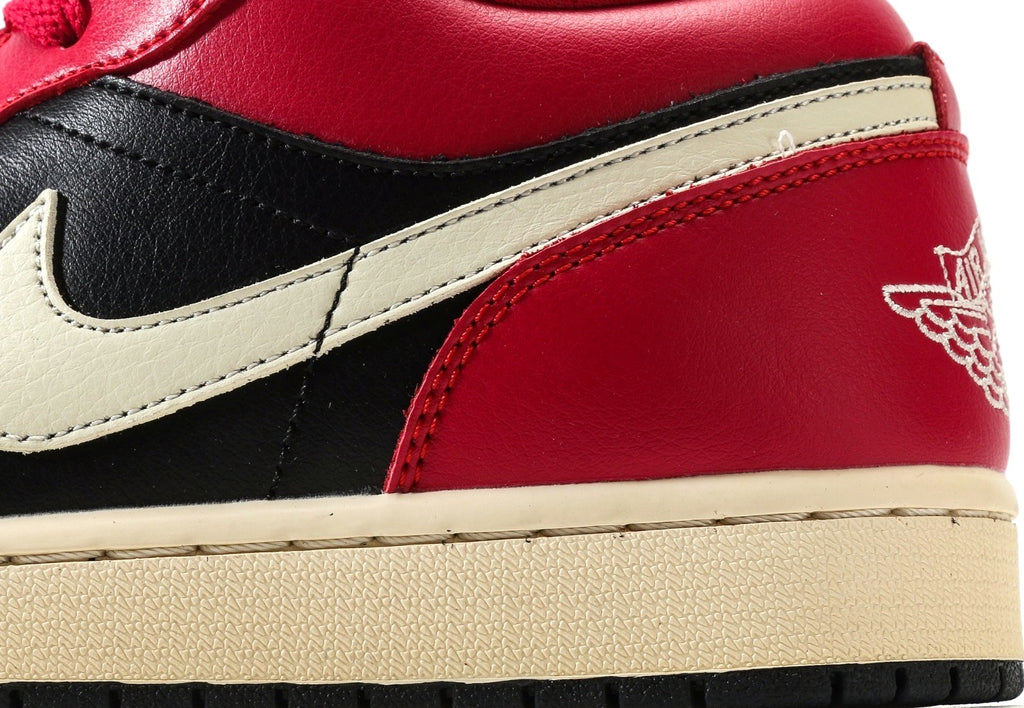 Air Jordan 1 Low "Mystic Hibiscus"