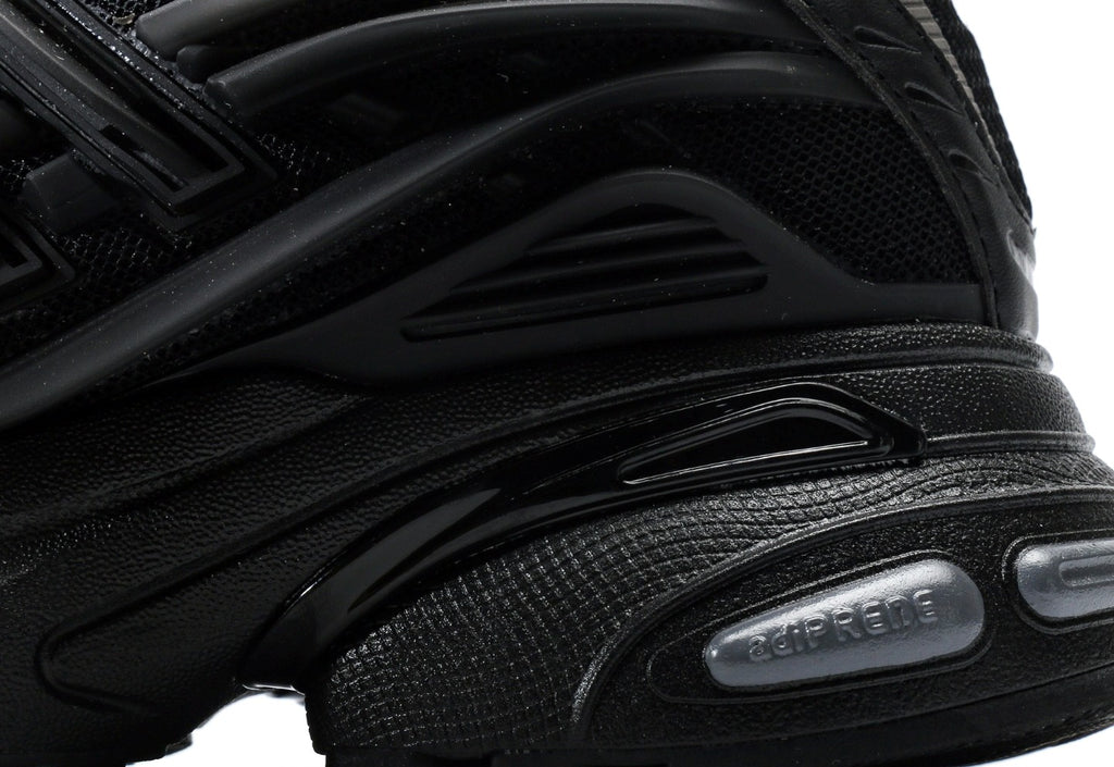 Pharrell Williams x adidas Adistar Jellyfish “Triple Black”