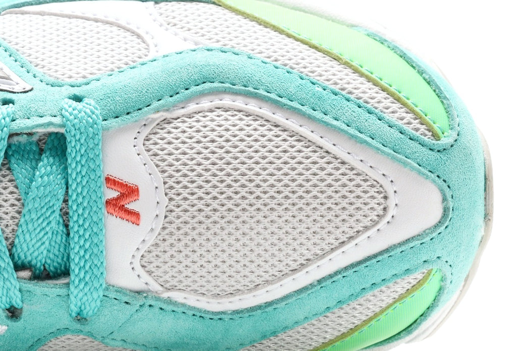 DTLR New Balance 9060 Cyan Burst