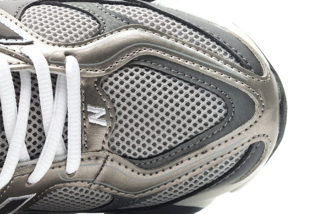 New Balance 9060 "Magnet Fade"