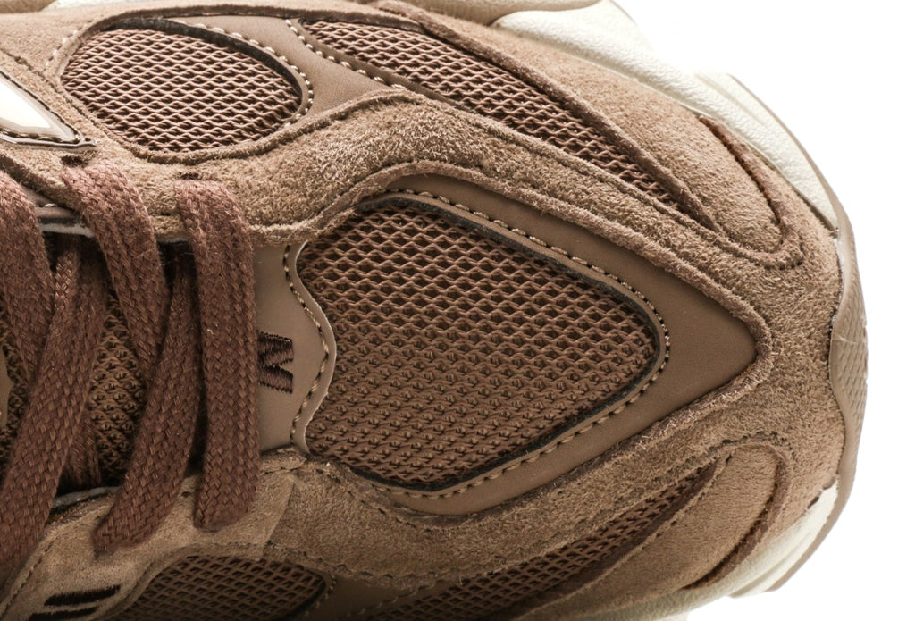 New Balance 9060 "Mushroom Brown"