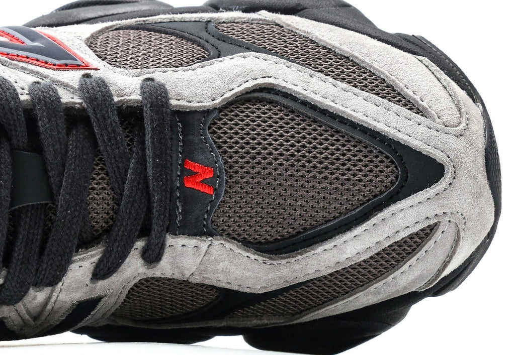 New Balance 9060 Grey/Black