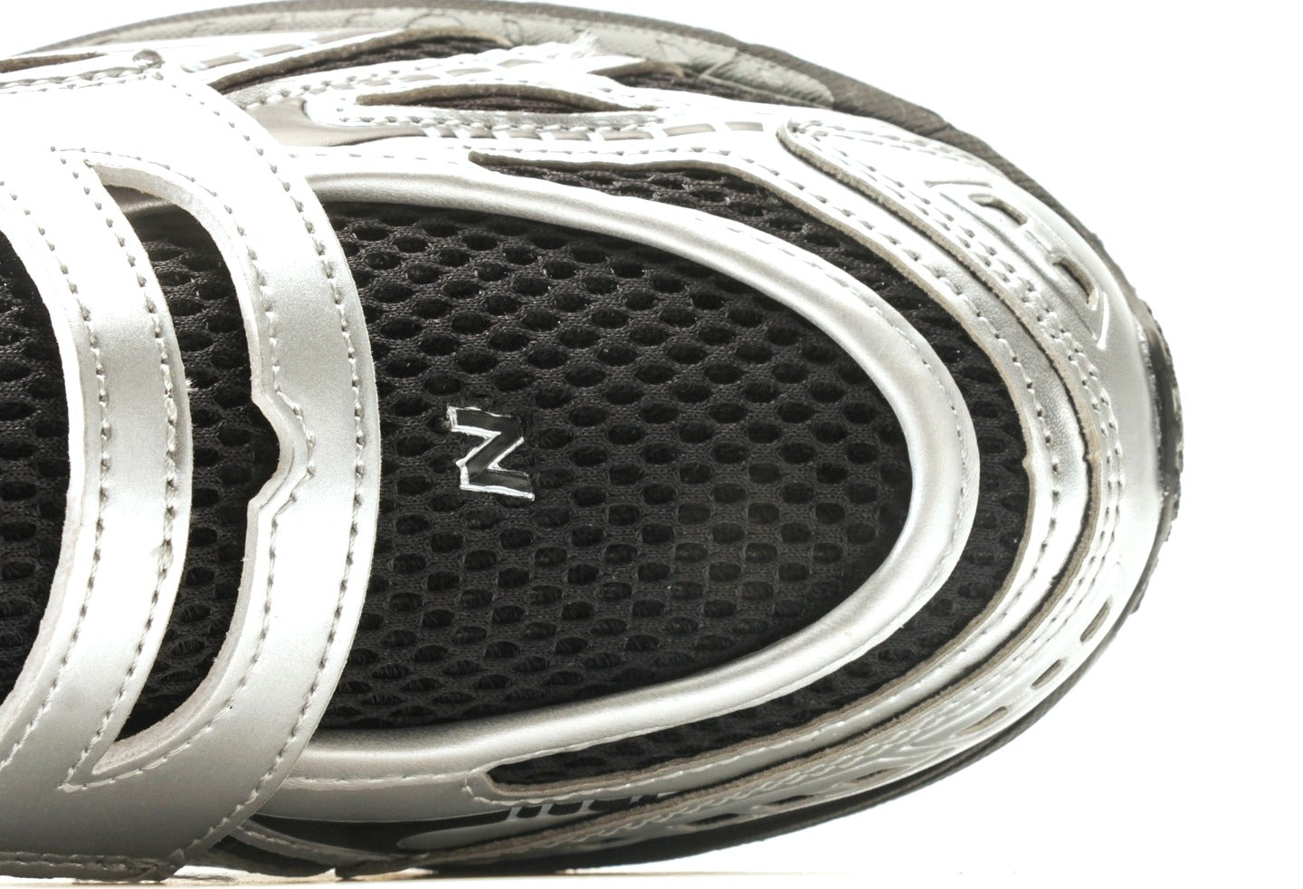 New Balance 1906L Silver Metallic Black