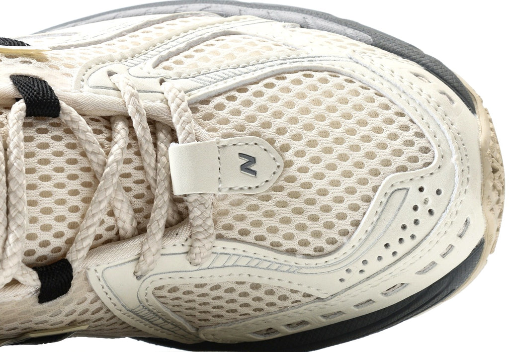 New Balance 1906R Cordura Tan