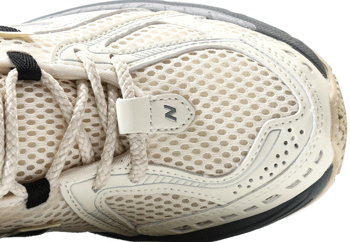 New Balance 1906R Cordura Tan