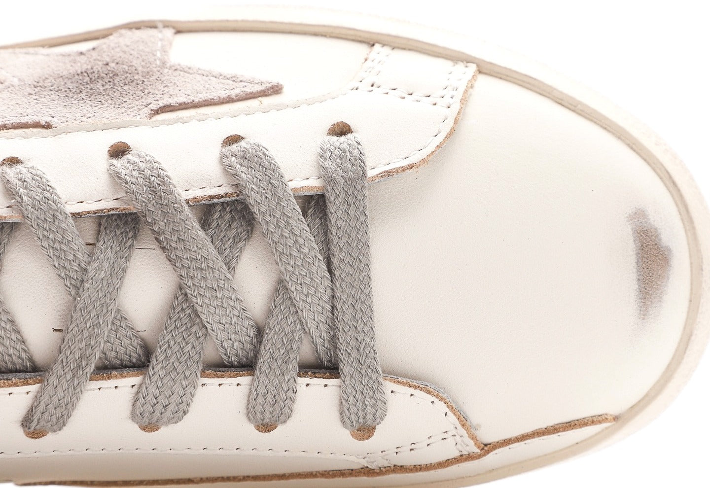 Golden Goose Super-Star