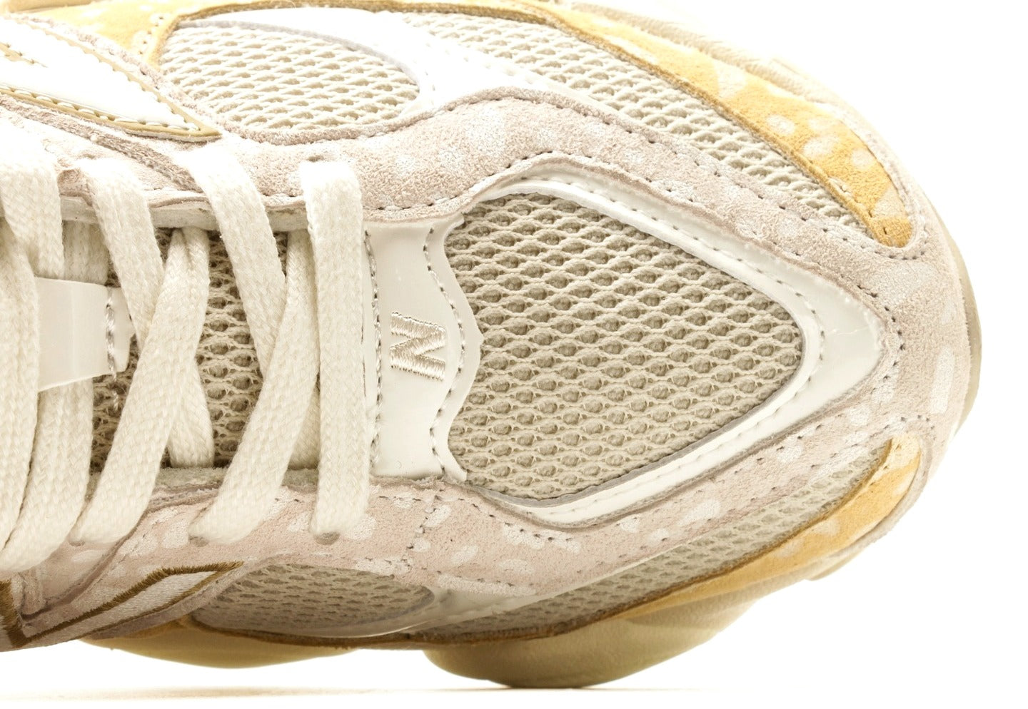 New Balance 9060 Toasted Sesame
