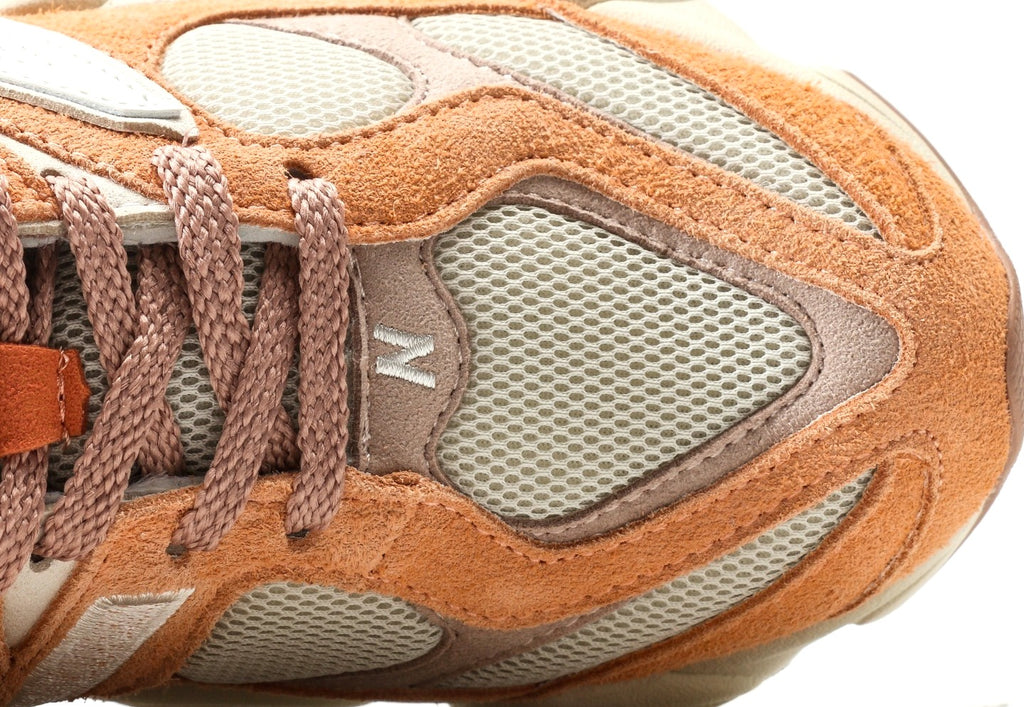 New Balance 9060 Flat Taupe Copper