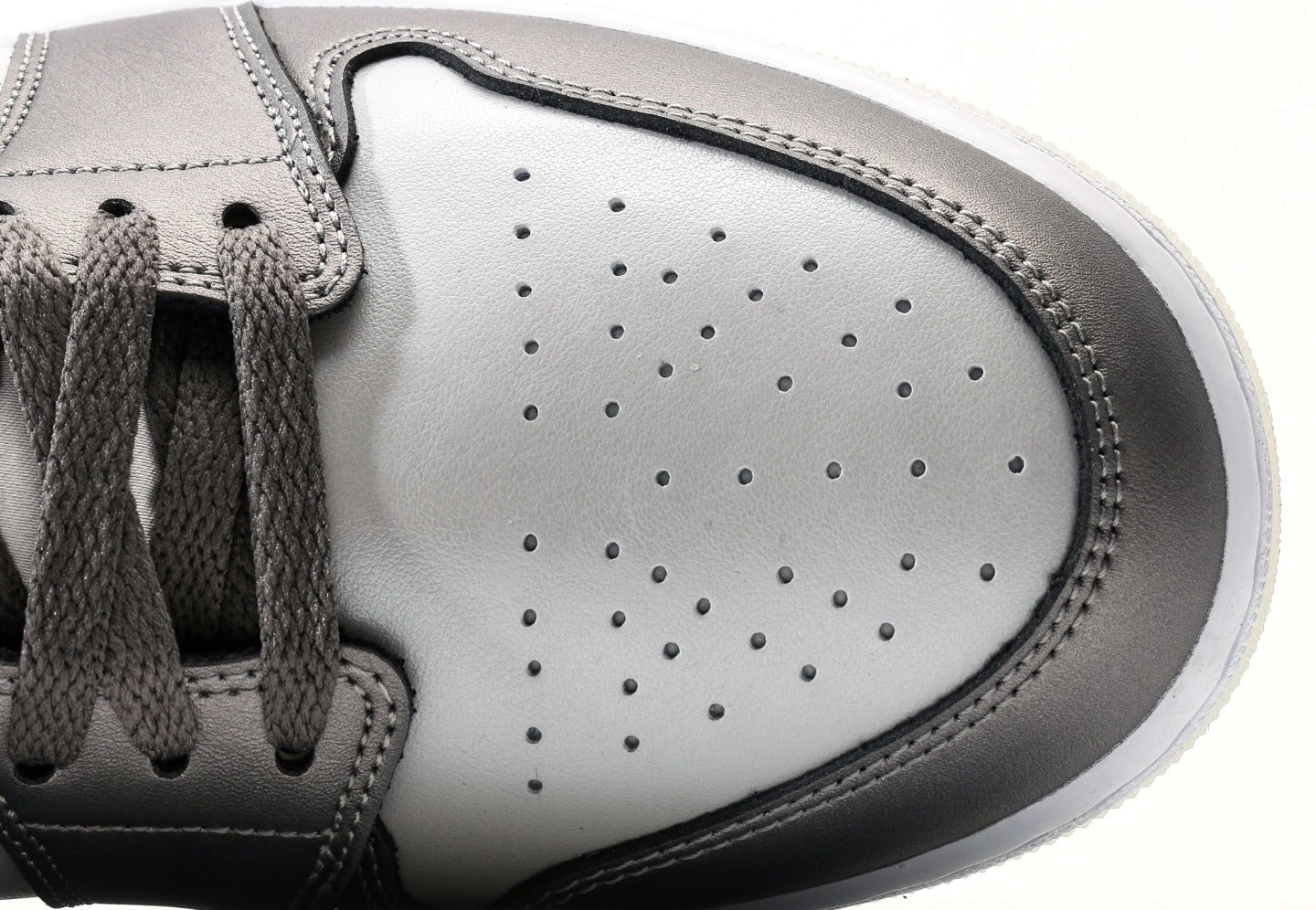 Air Jordan 1 Low SE "Inspired By The Greatest"