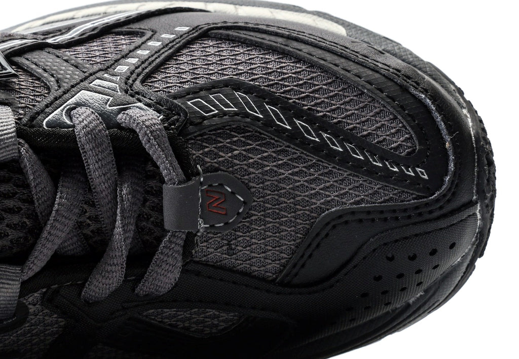 New Balance 1906U "Black Grey Red"