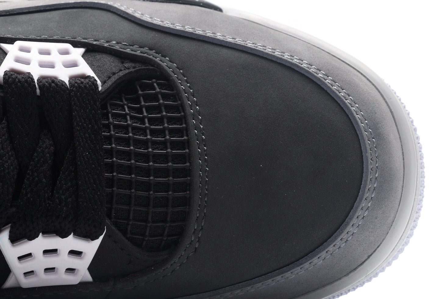 Air Jordan 4 Retro "Fear"