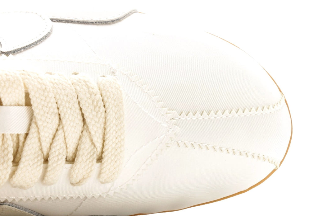 Moon Shoe "Summit White"