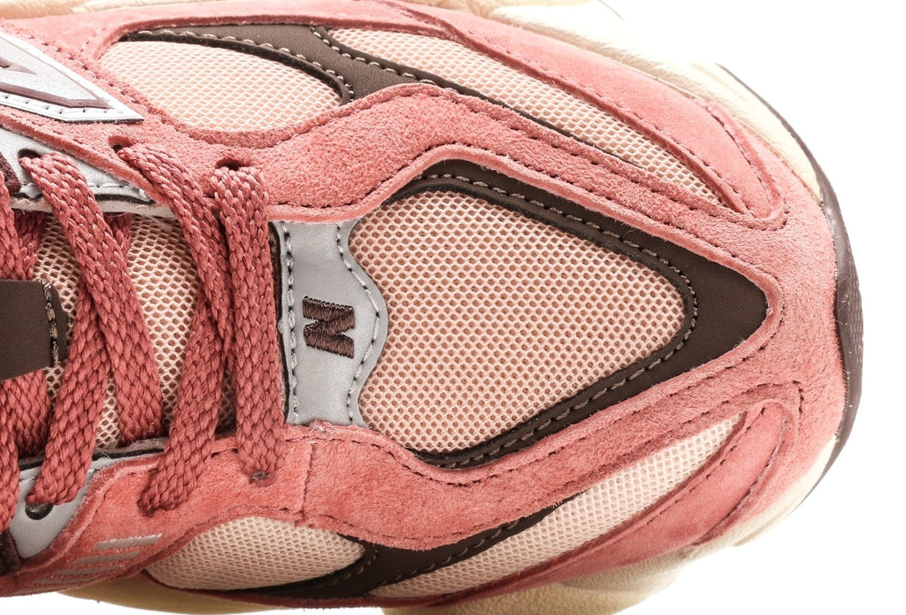 New Balance 9060 Cherry Blossom